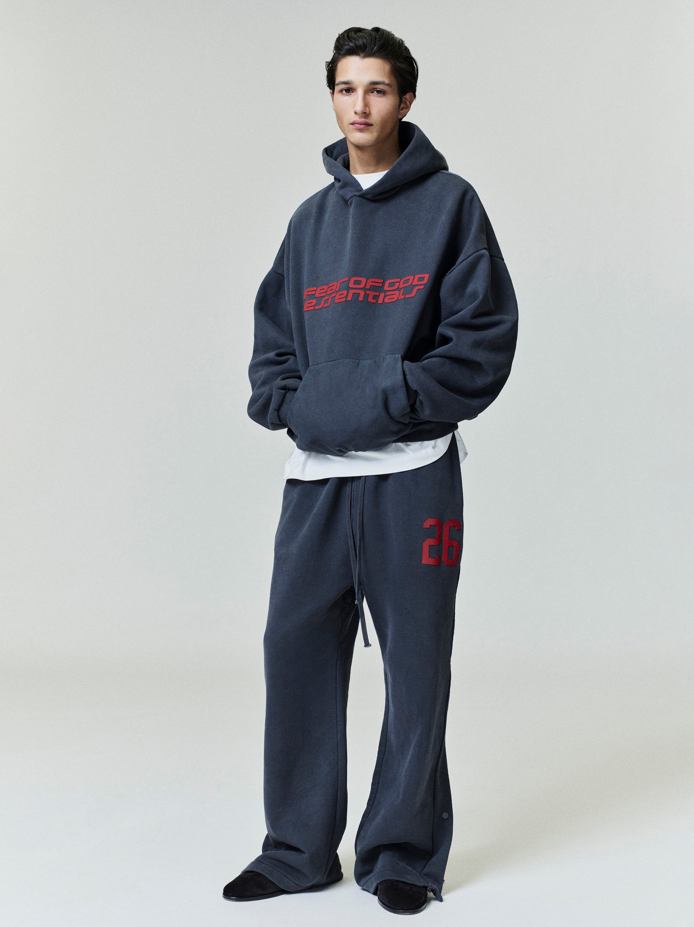 Heavy Fleece 90s Hoodie