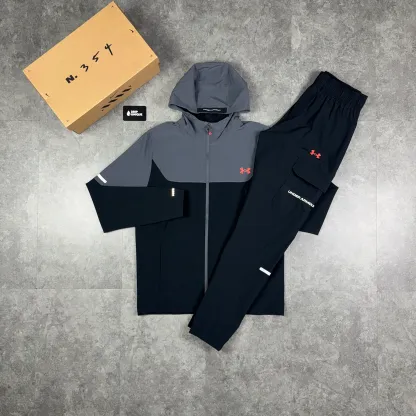 Under Armour Utility Tracksuit Black / Red