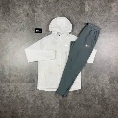 Nike UV Windrunner Jacket Ice White & Grey Nike Phenom Pants Set