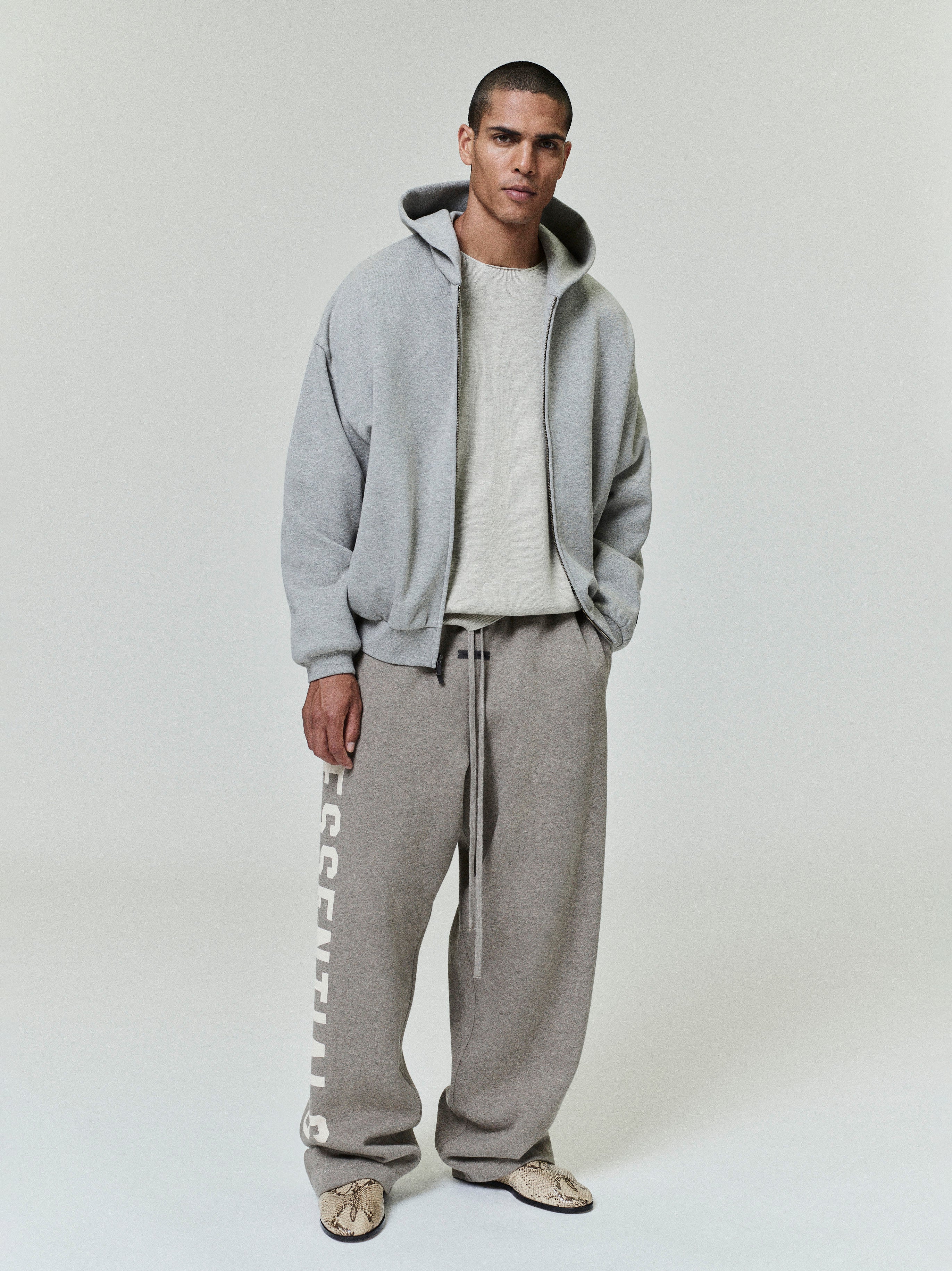 Embossed 90s Fit Fleece Zip-Up Hoodie