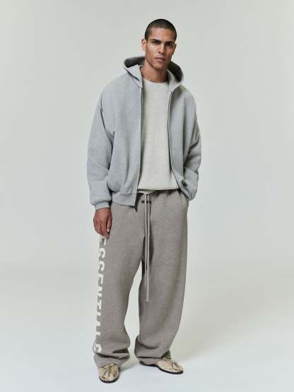 Embossed 90s Fit Fleece Zip-Up Hoodie