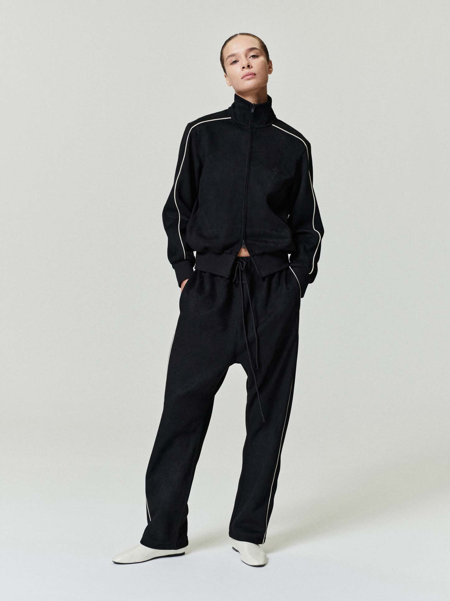 Womens Signature Vintage Fit Track Jacket