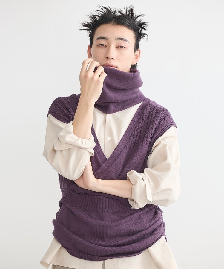 CHOSO INSPIRED KNITTED VEST