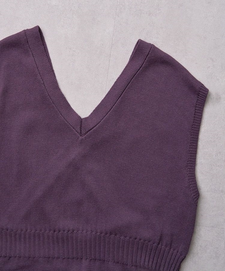 CHOSO INSPIRED KNITTED VEST