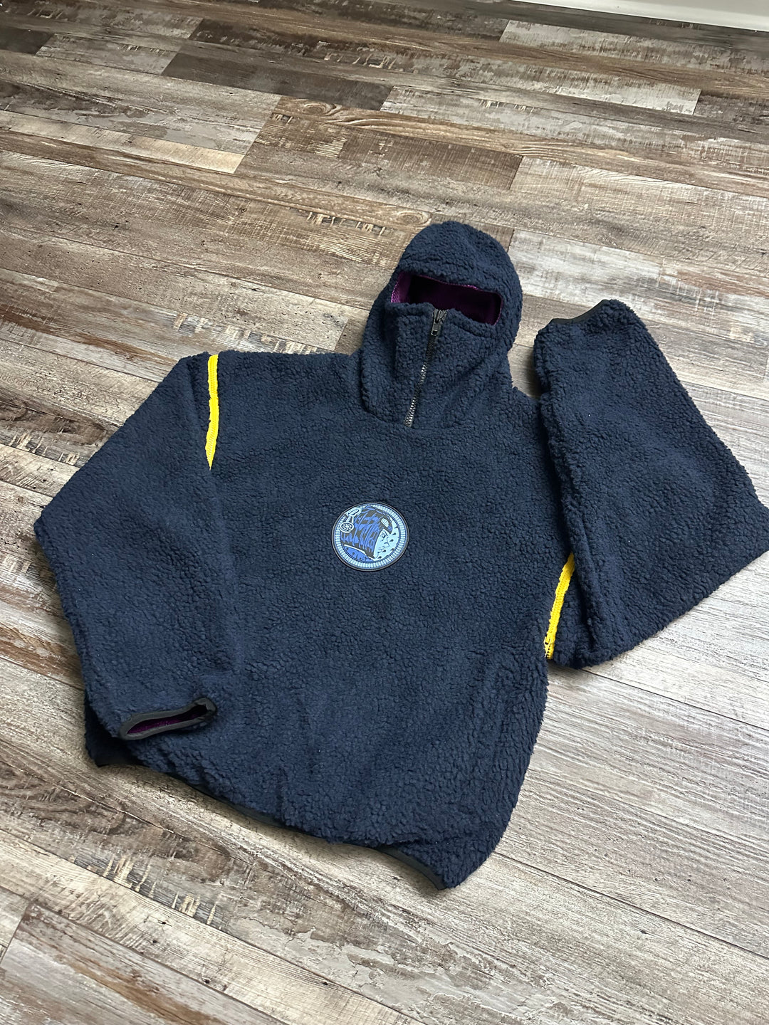 STICKY FINGERS FLEECE JACKET