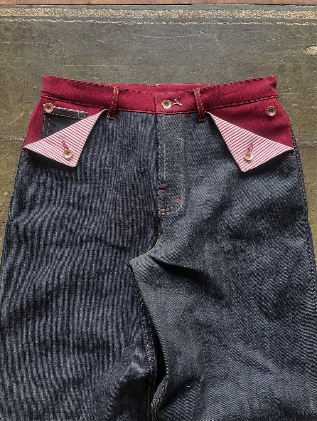 RED/CHARCOAL HYBRIDS PANTS