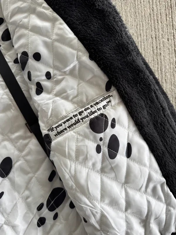 KUMA SHERPA JACKET | ONE PIECE