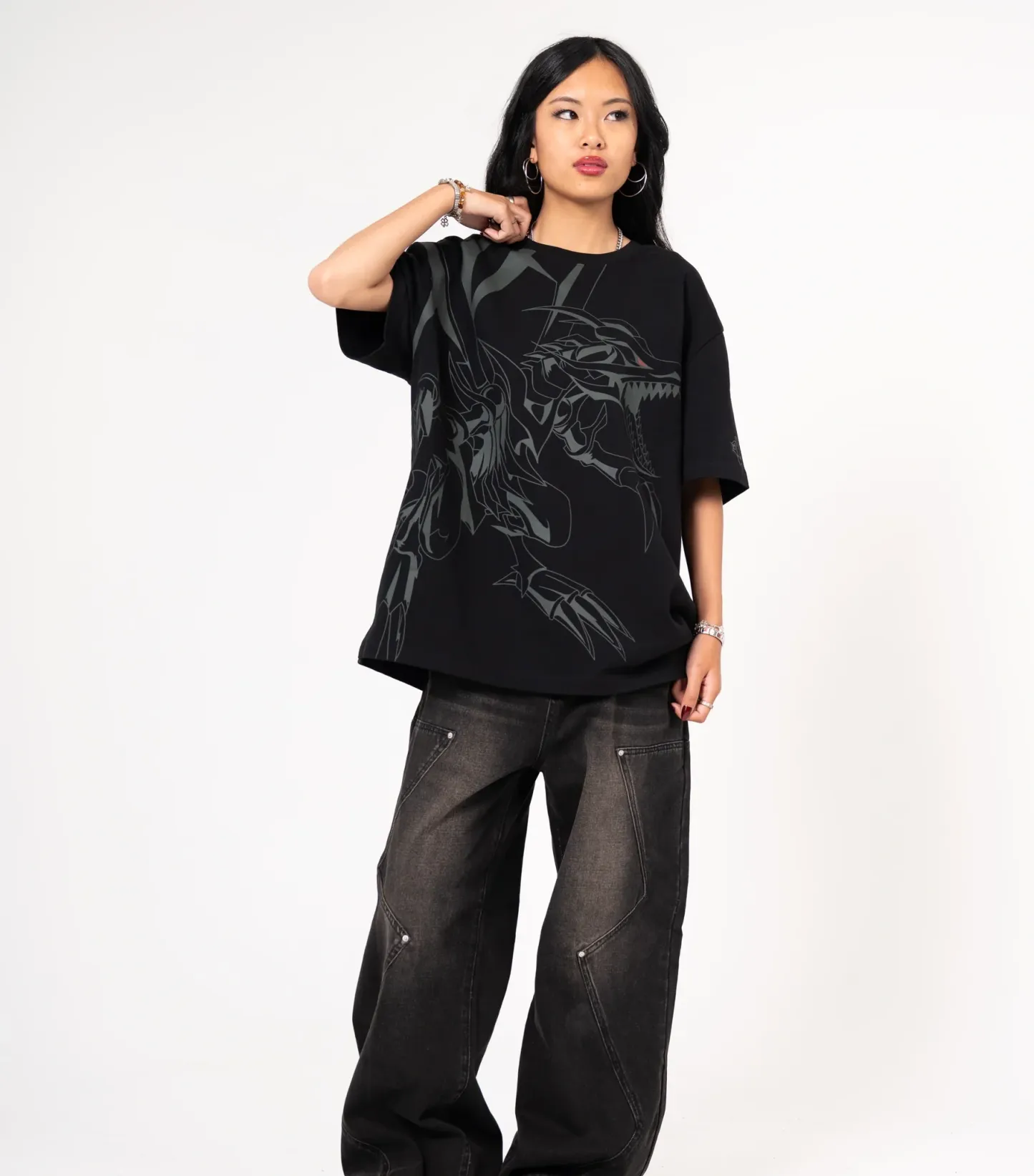 Red-Eyes Front Print Tee