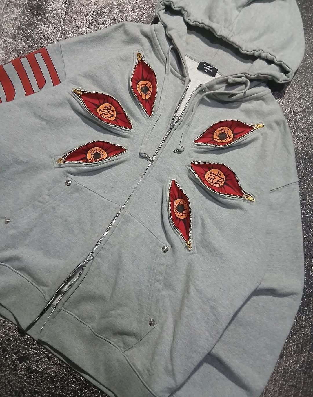 SIX EYES "KOKUSHIBO" HOODIE