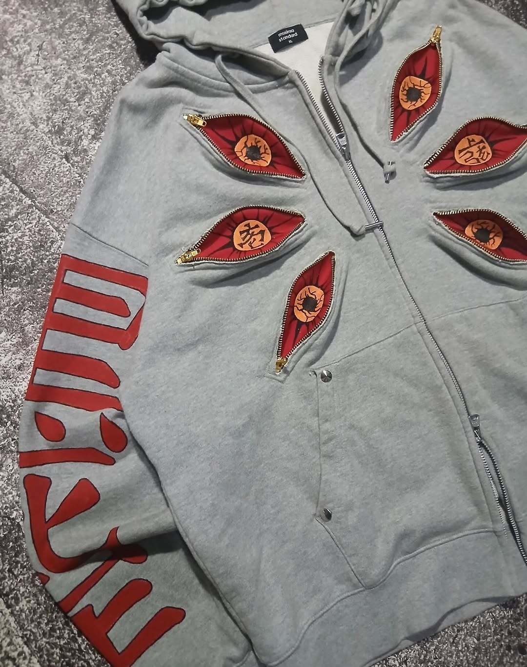 SIX EYES "KOKUSHIBO" HOODIE
