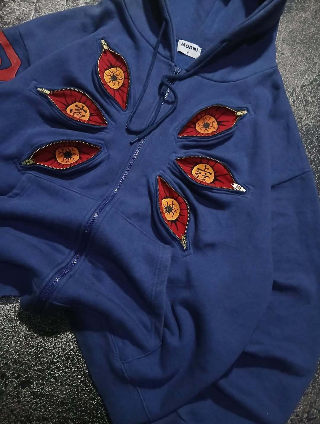 SIX EYES "KOKUSHIBO" HOODIE