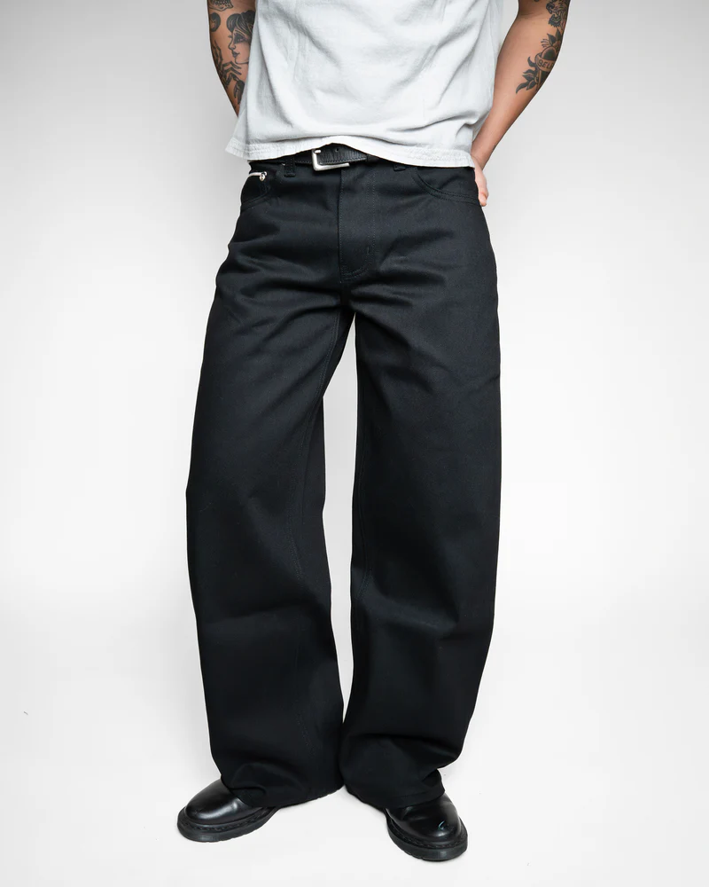 UNIFORM CUT JAPANESE RELAXED SELVEDGE JEANS
