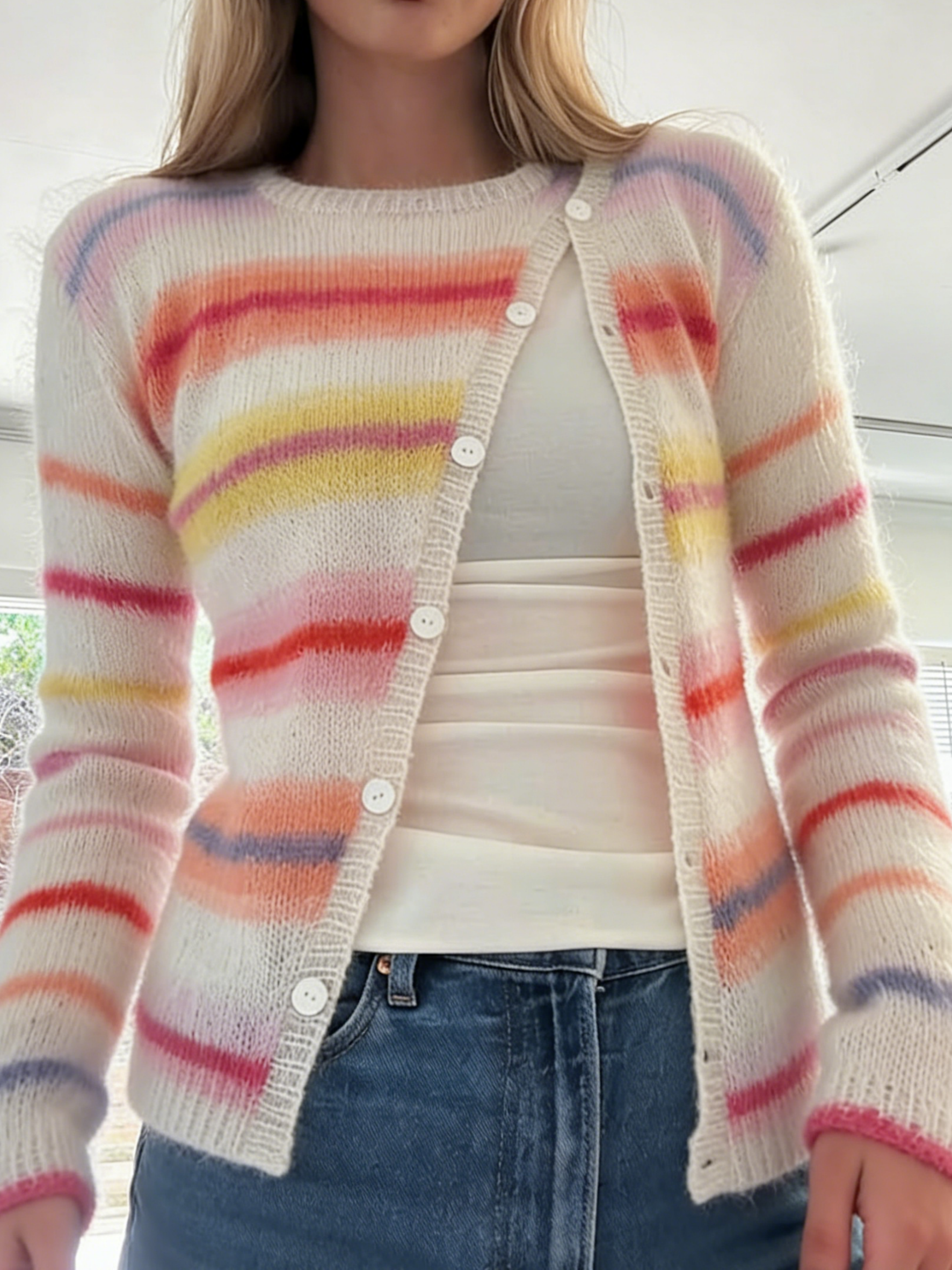 KNIT CARDIGAN