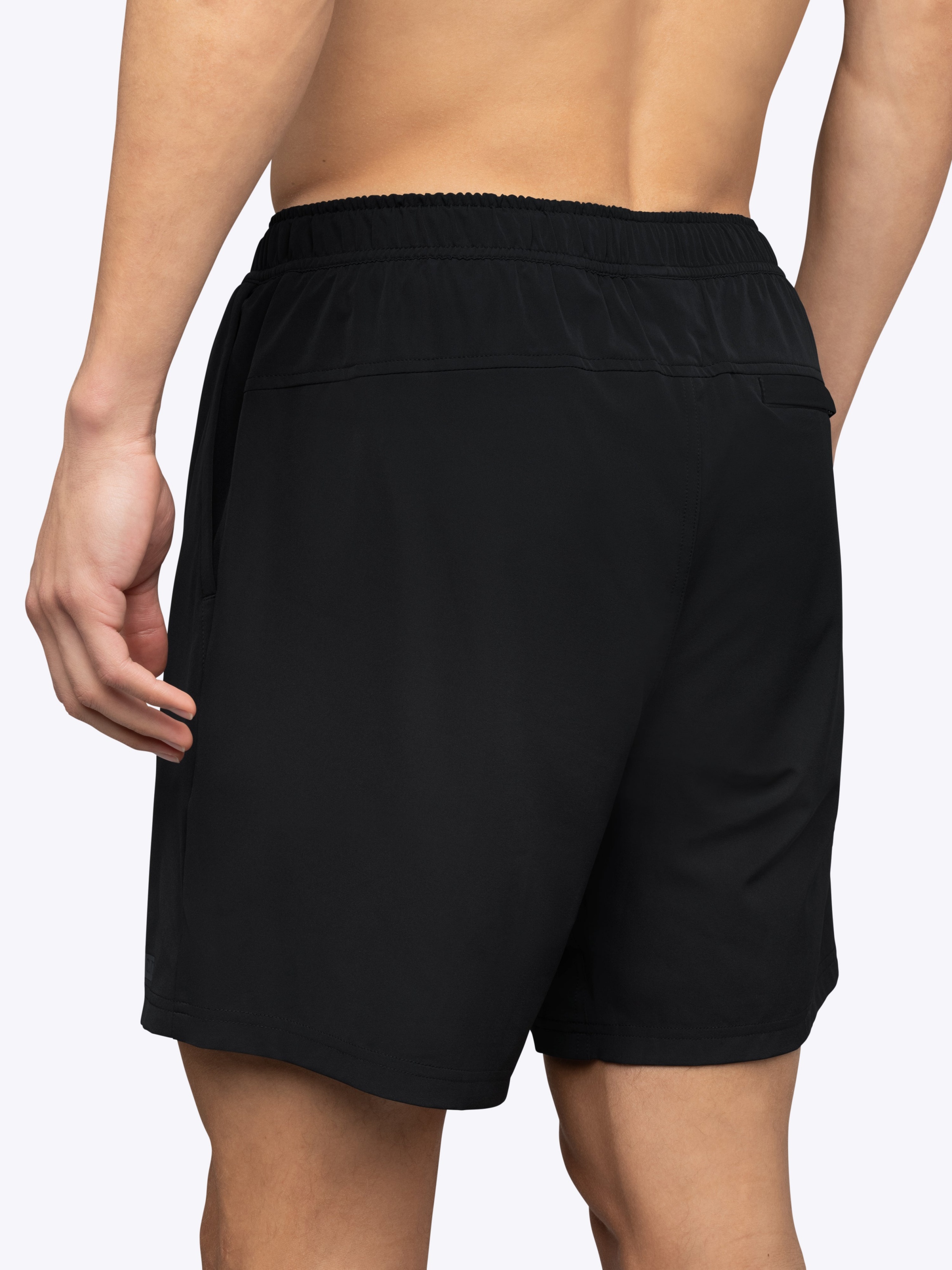 CROSSOVER SHORT UNLINED