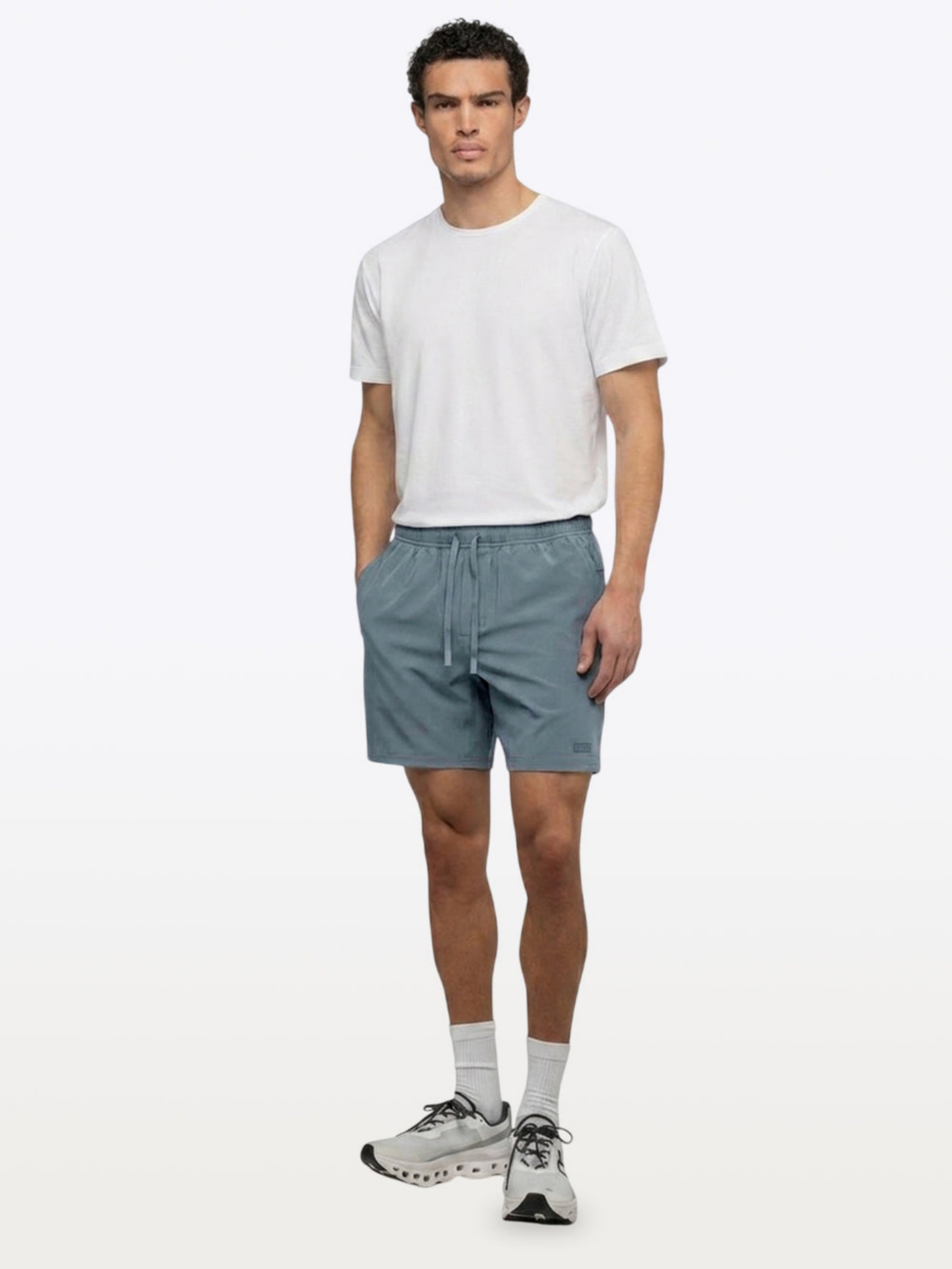 CROSSOVER SHORT UNLINED