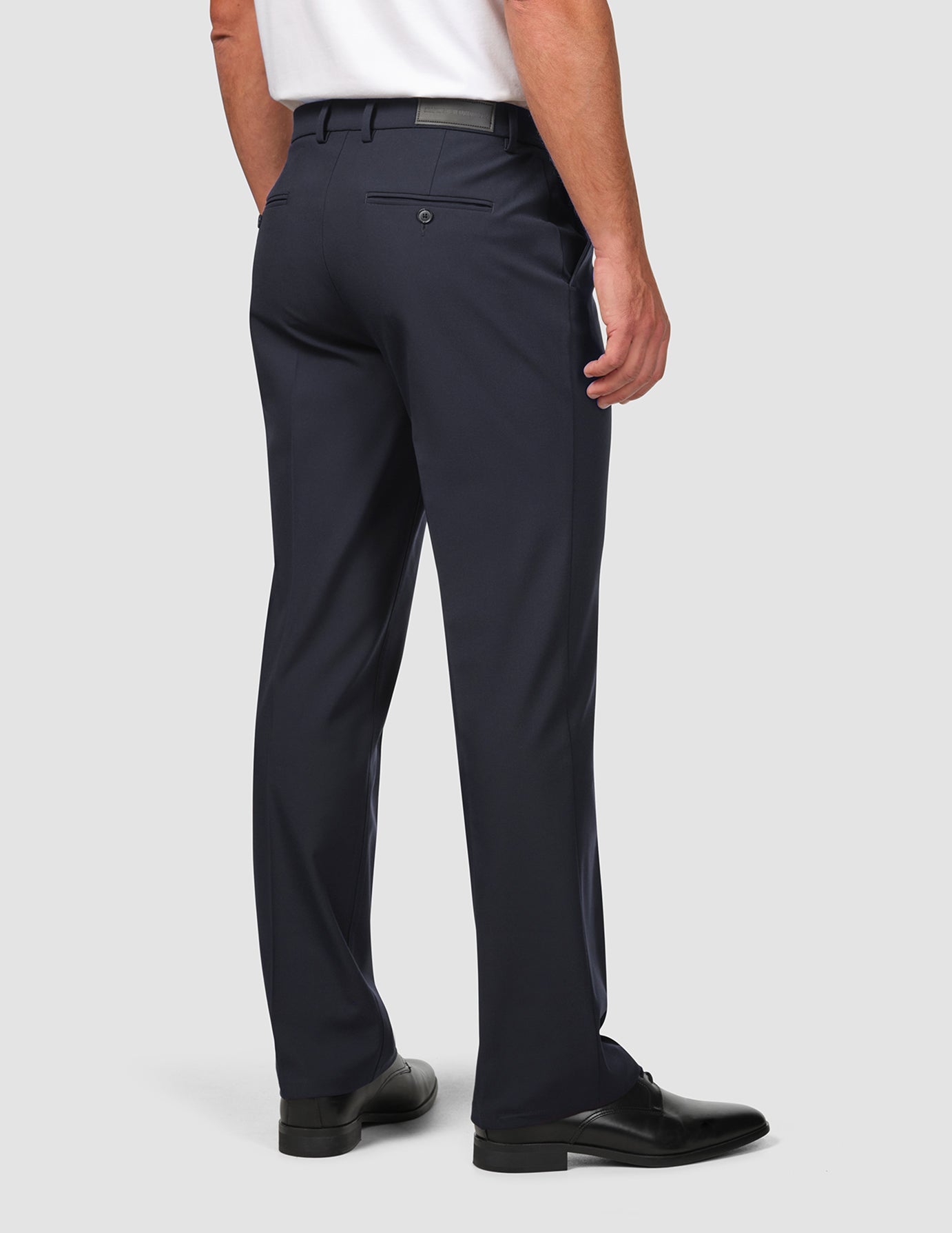 ESSENTIAL SUIT PANTS