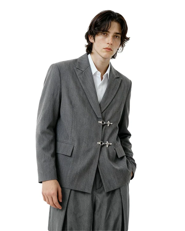 THE FIREMAN CLASP SUIT