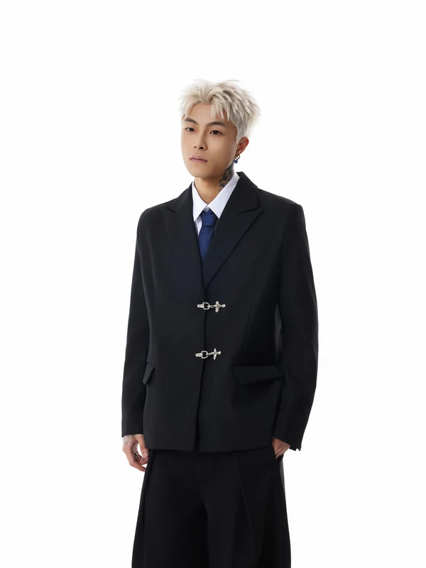 THE FIREMAN CLASP SUIT