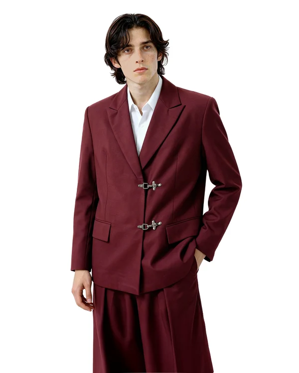 THE FIREMAN CLASP SUIT