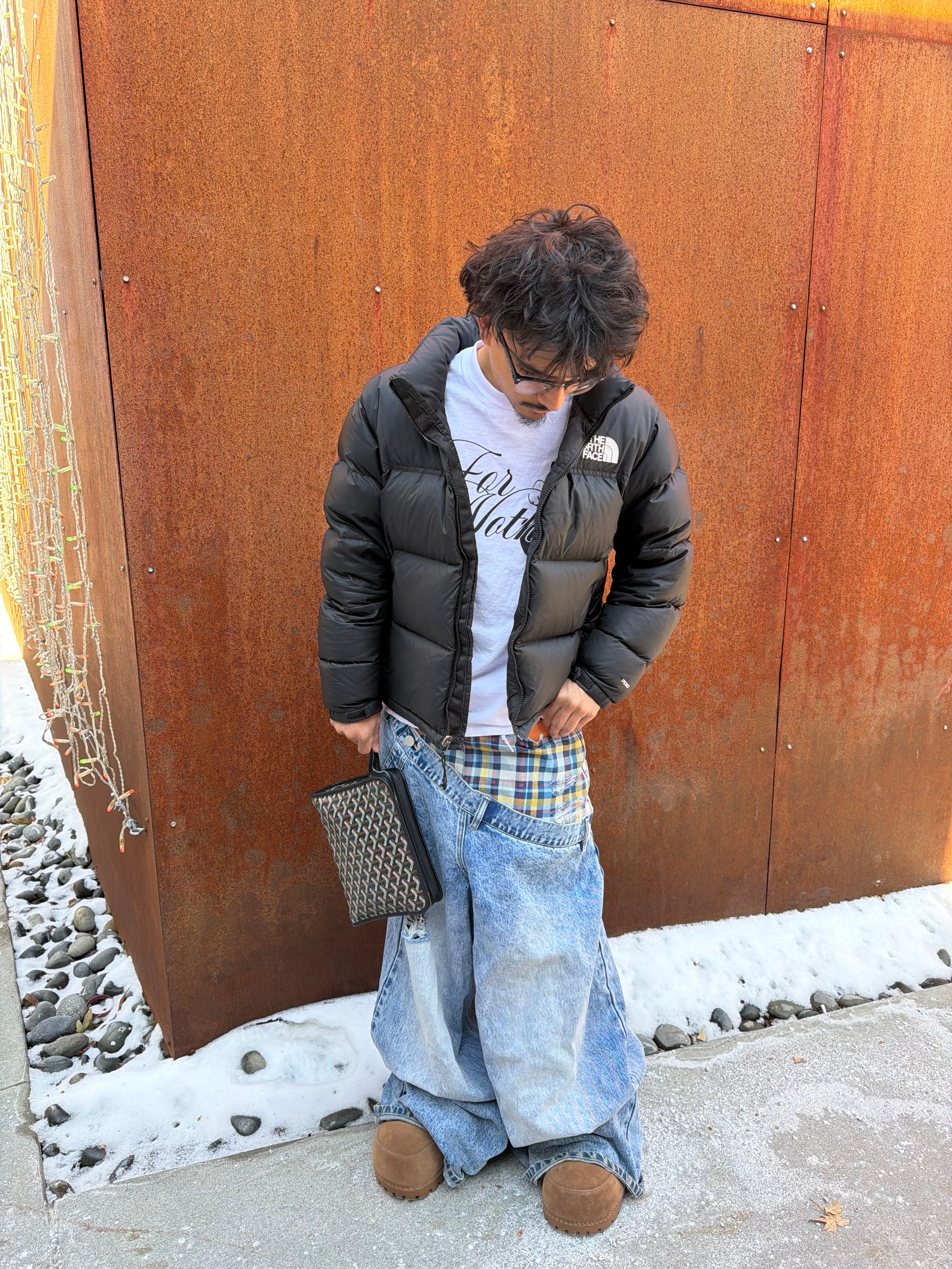 SLANTED RUNWAY DENIM