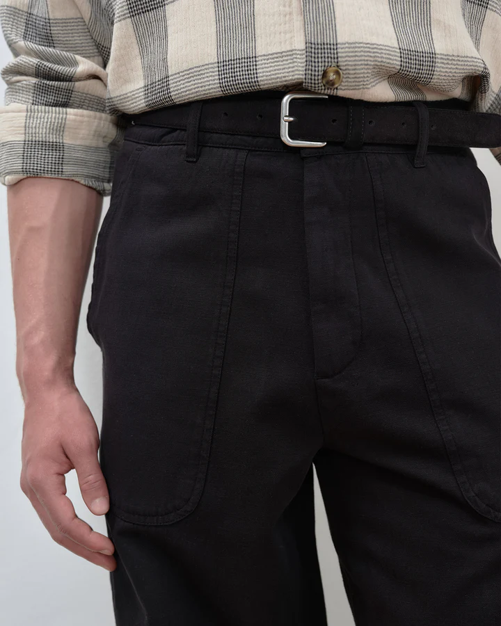 PLEATED TROUSER
