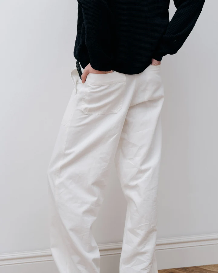 PLEATED TROUSER