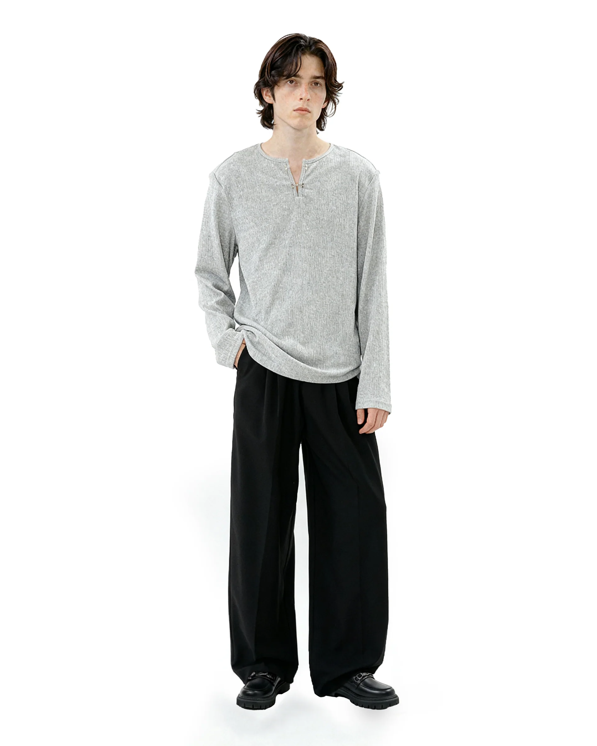 Ribbed Metal-Clasp Hook Henley Top
