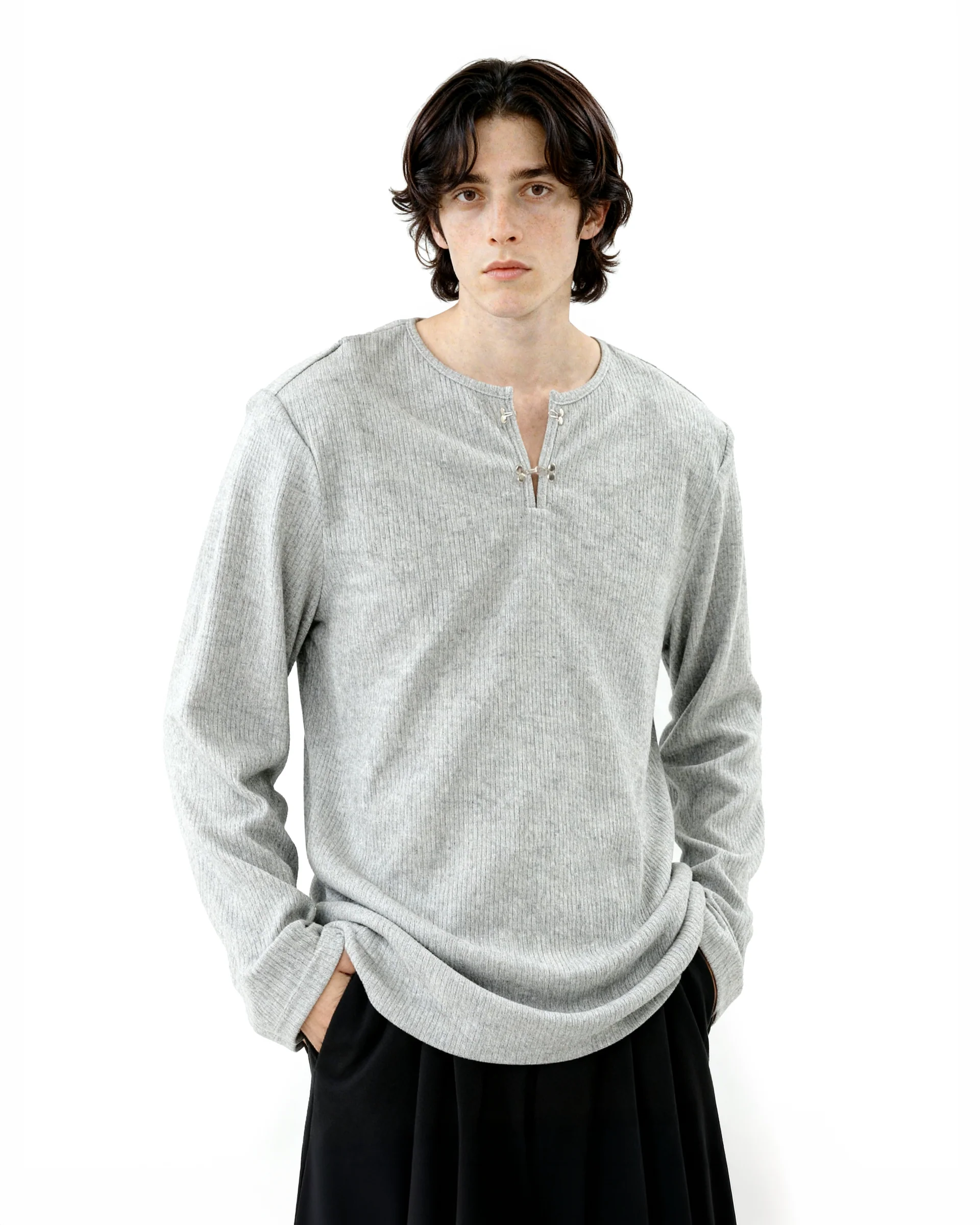 Ribbed Metal-Clasp Hook Henley Top
