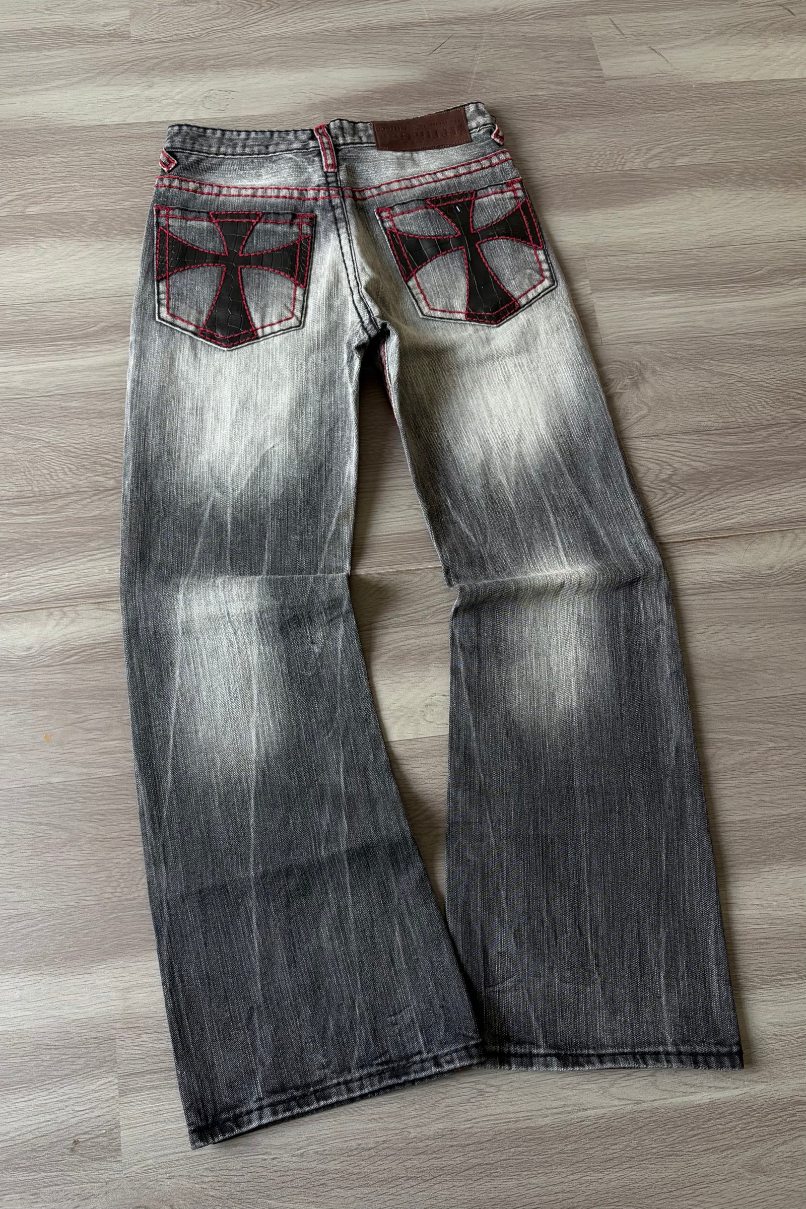 Alligator Cross Cream Fade Relaxed Bootcut