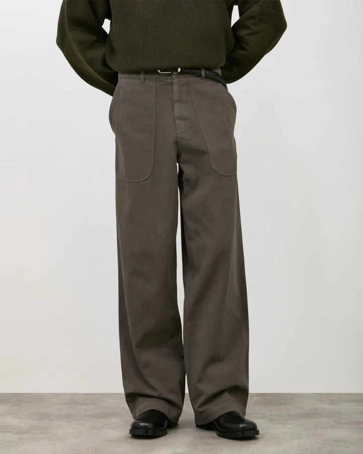PLEATED TROUSER