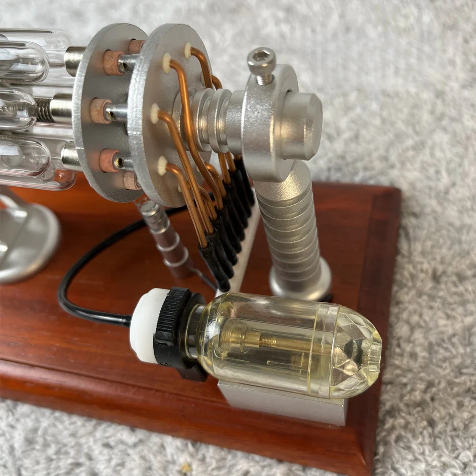Aircraft model Stirling engine model