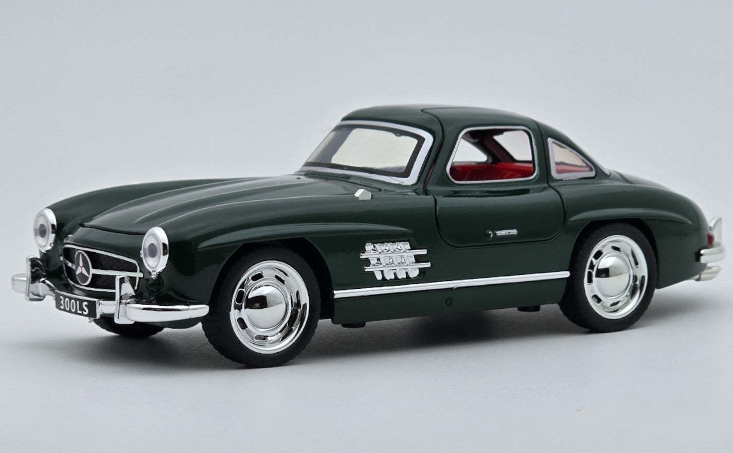 1954 Mercedes-Benz 300SL 1:24  diecast scale model car collectible