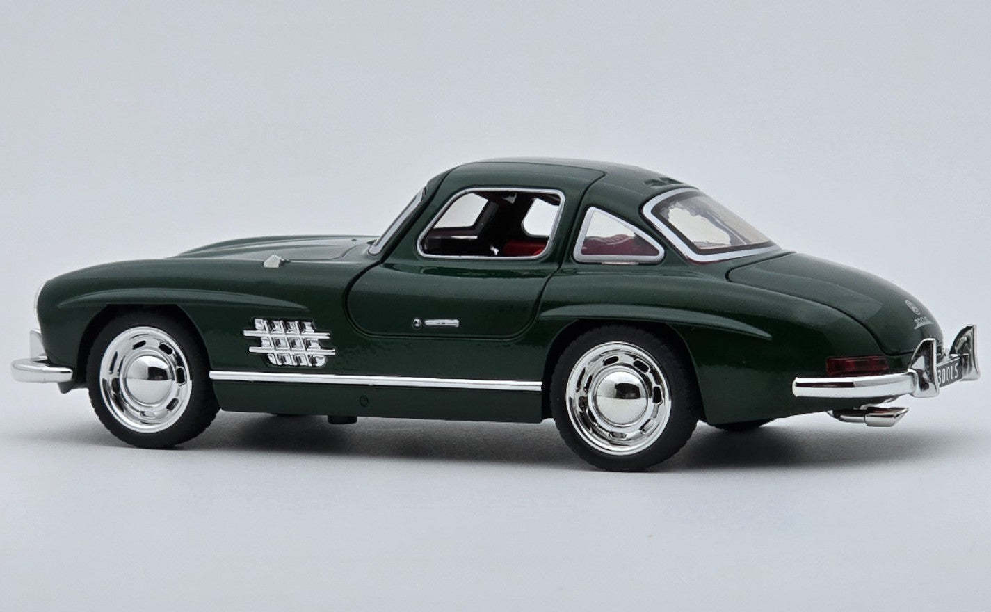 1954 Mercedes-Benz 300SL 1:24  diecast scale model car collectible