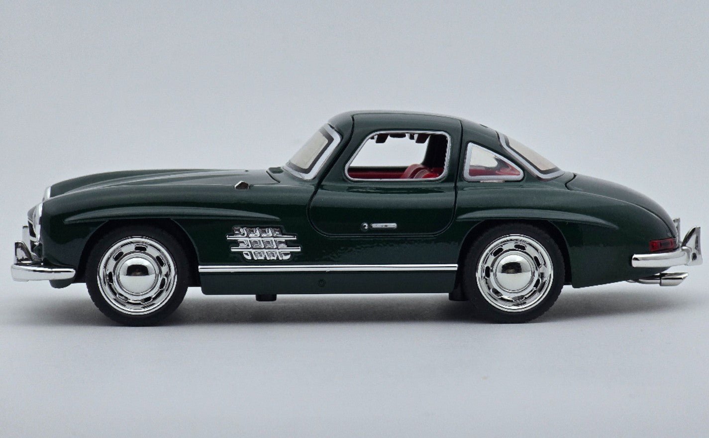 1954 Mercedes-Benz 300SL 1:24  diecast scale model car collectible