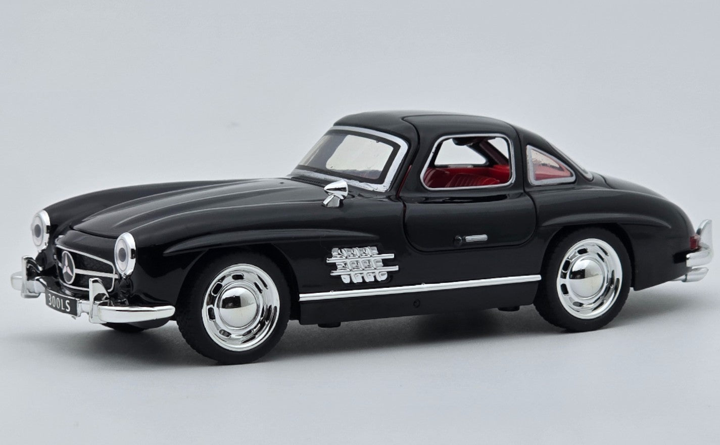 1954 Mercedes-Benz 300SL 1:24  diecast scale model car collectible