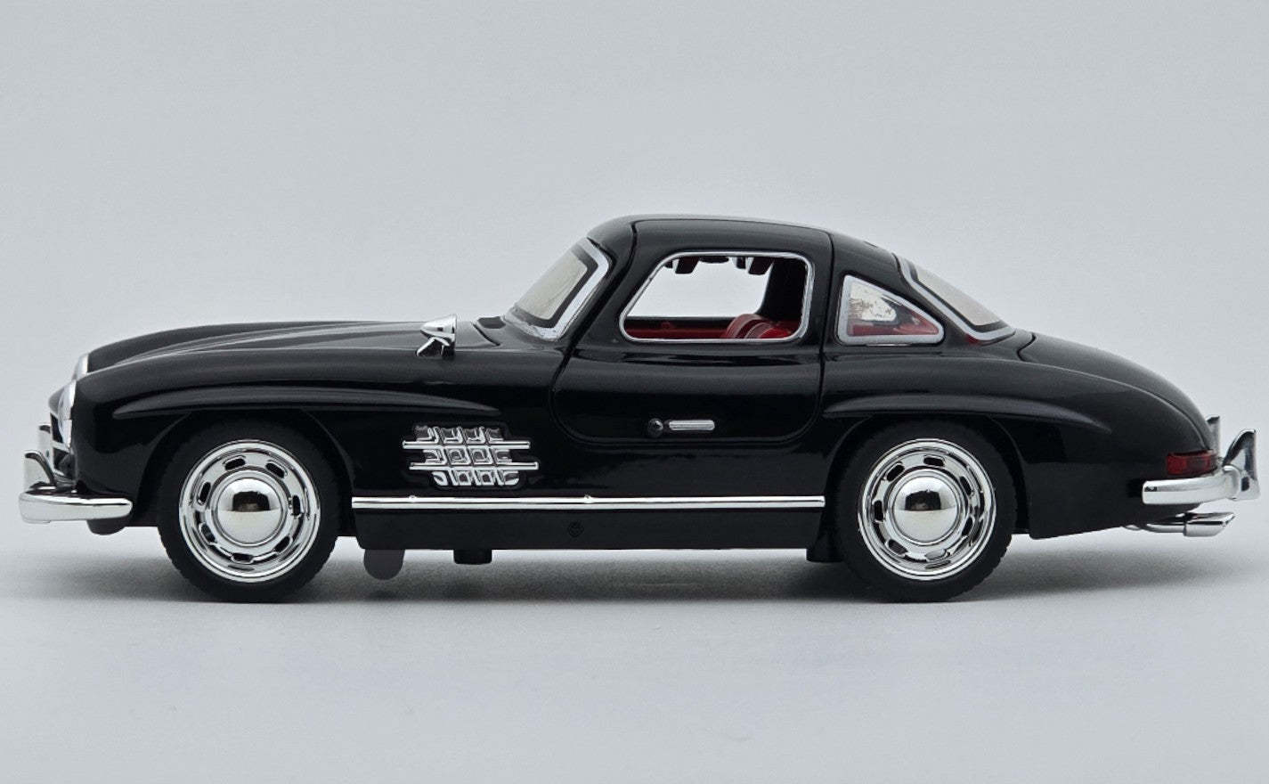 1954 Mercedes-Benz 300SL 1:24  diecast scale model car collectible