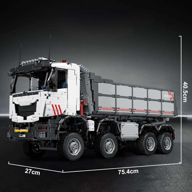 The Ultimate Pneumatic Dump Truck | 5768pcs