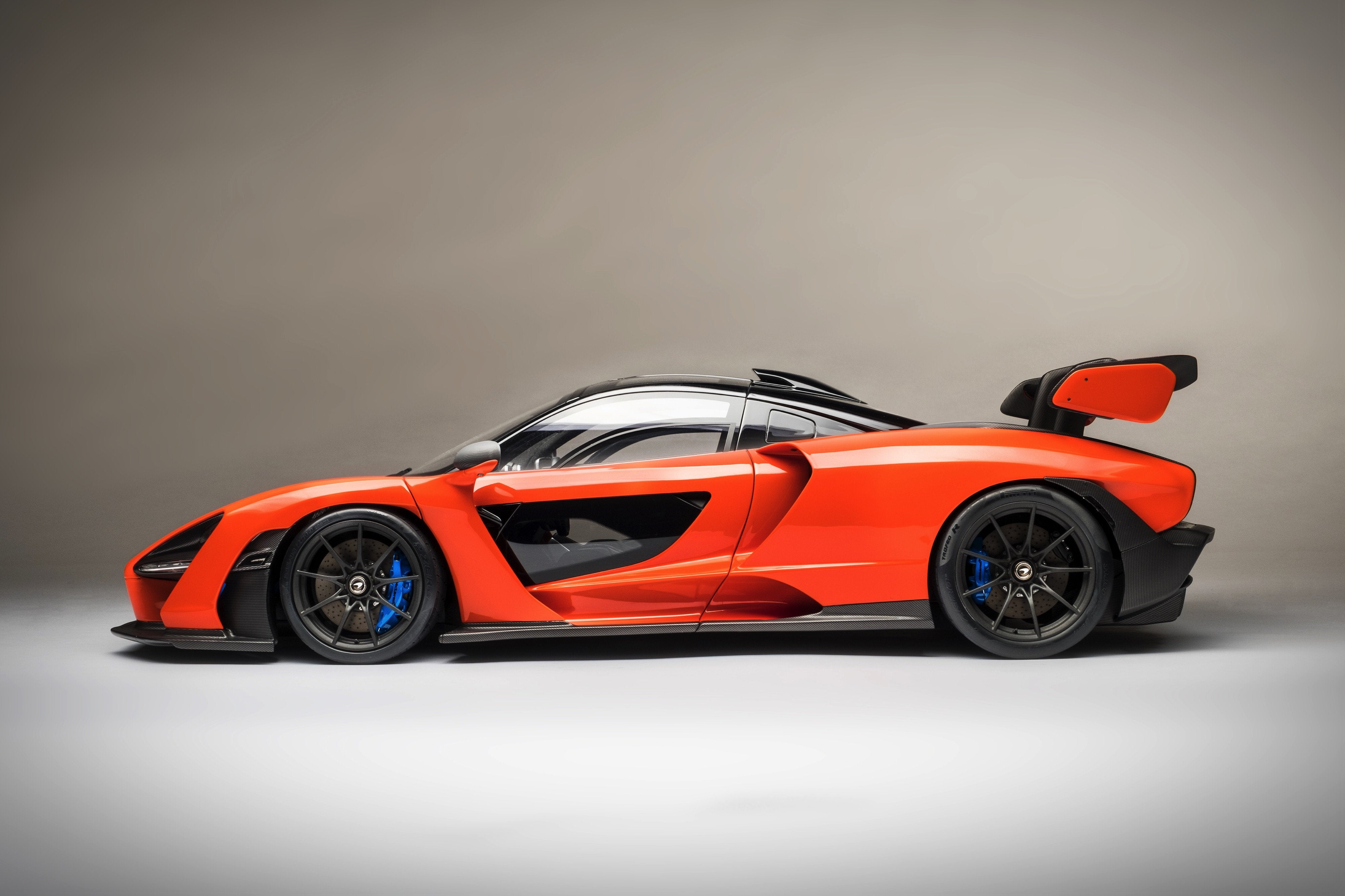 McLaren Senna (2018)