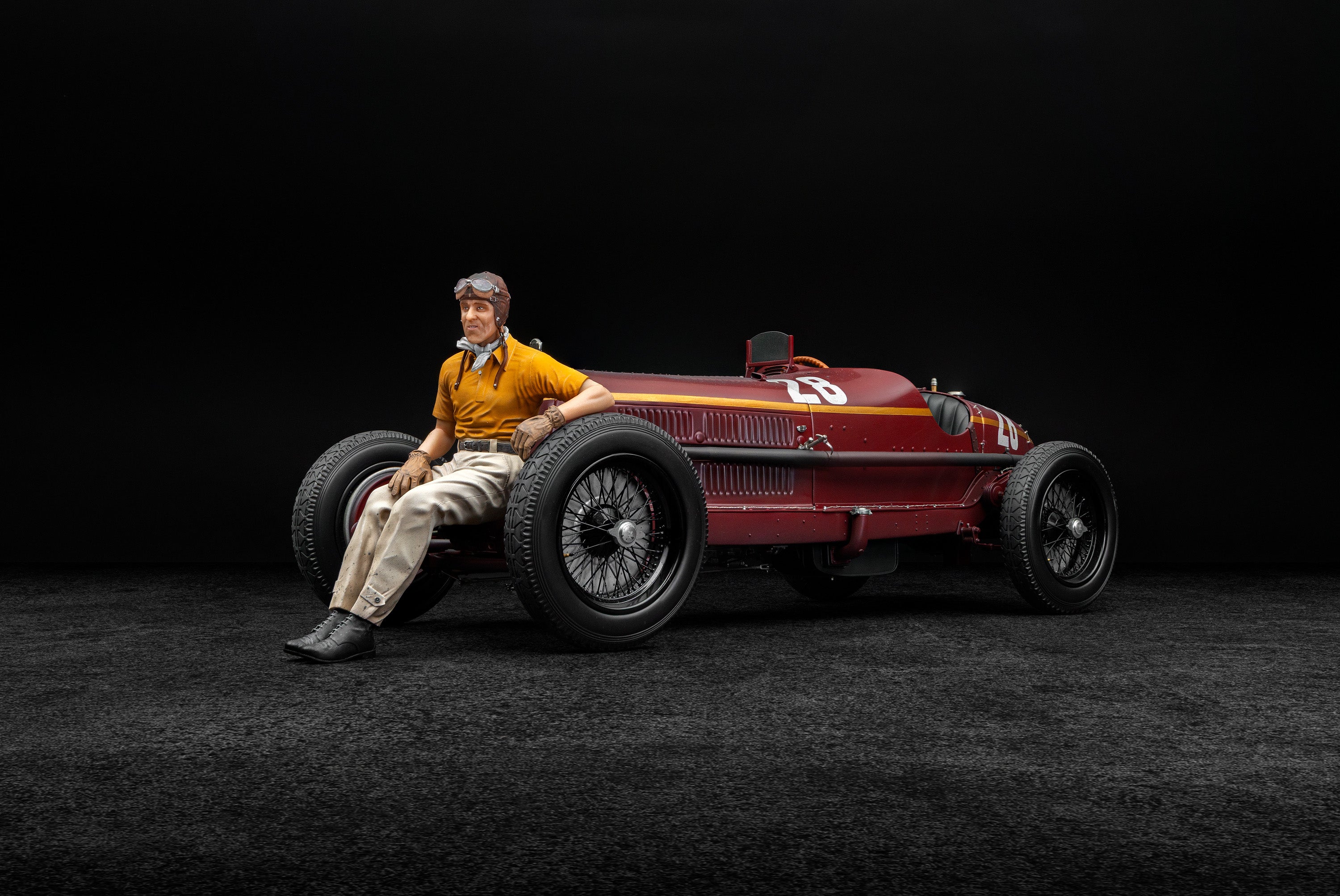 Alfa Romeo 8C 2300 "Monza" - 1932 Monaco Grand Prix Winner - Tazio Nuvolari Figure Edition