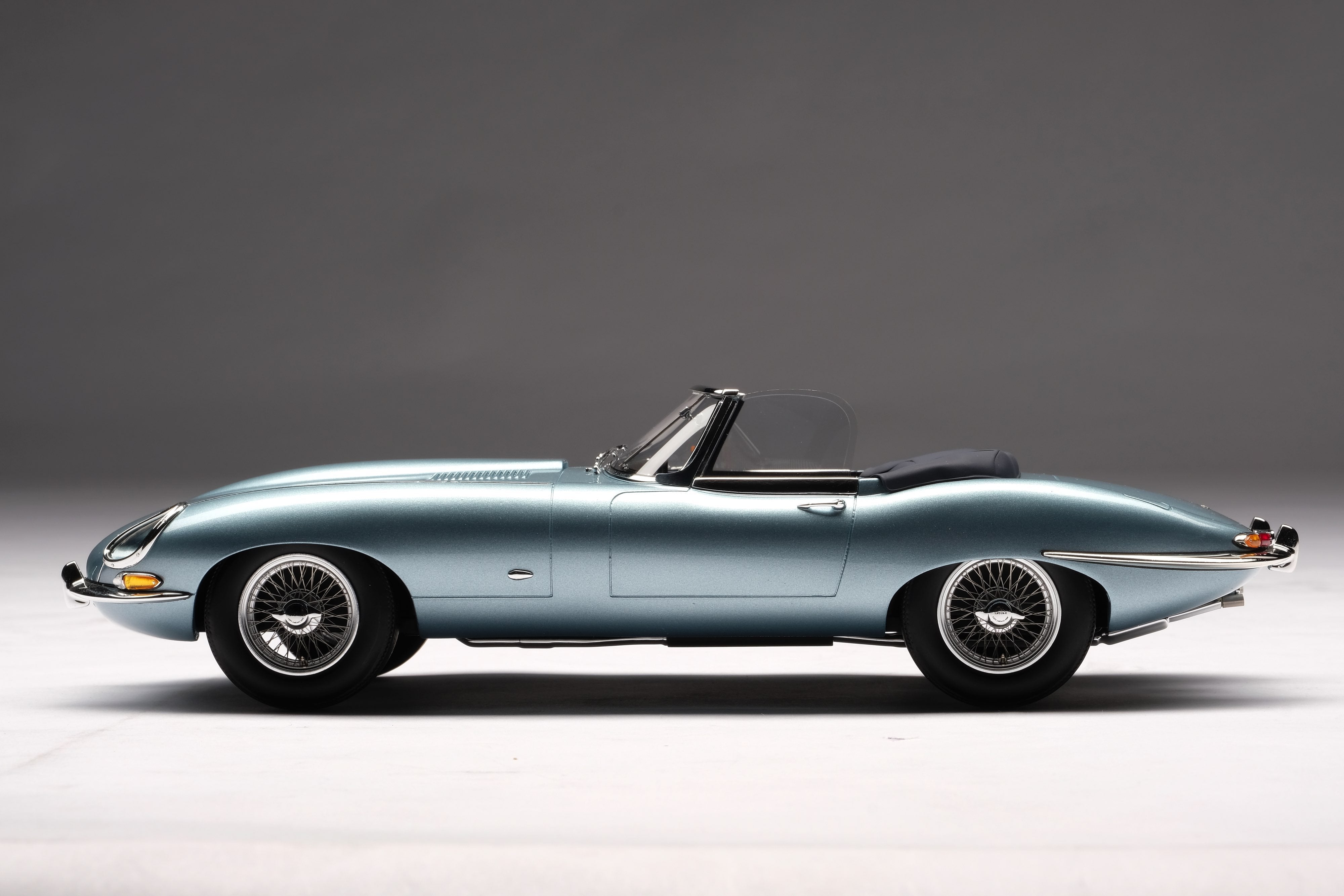 Jaguar E-type Roadster