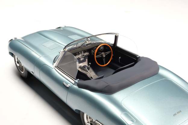 Jaguar E-type Roadster