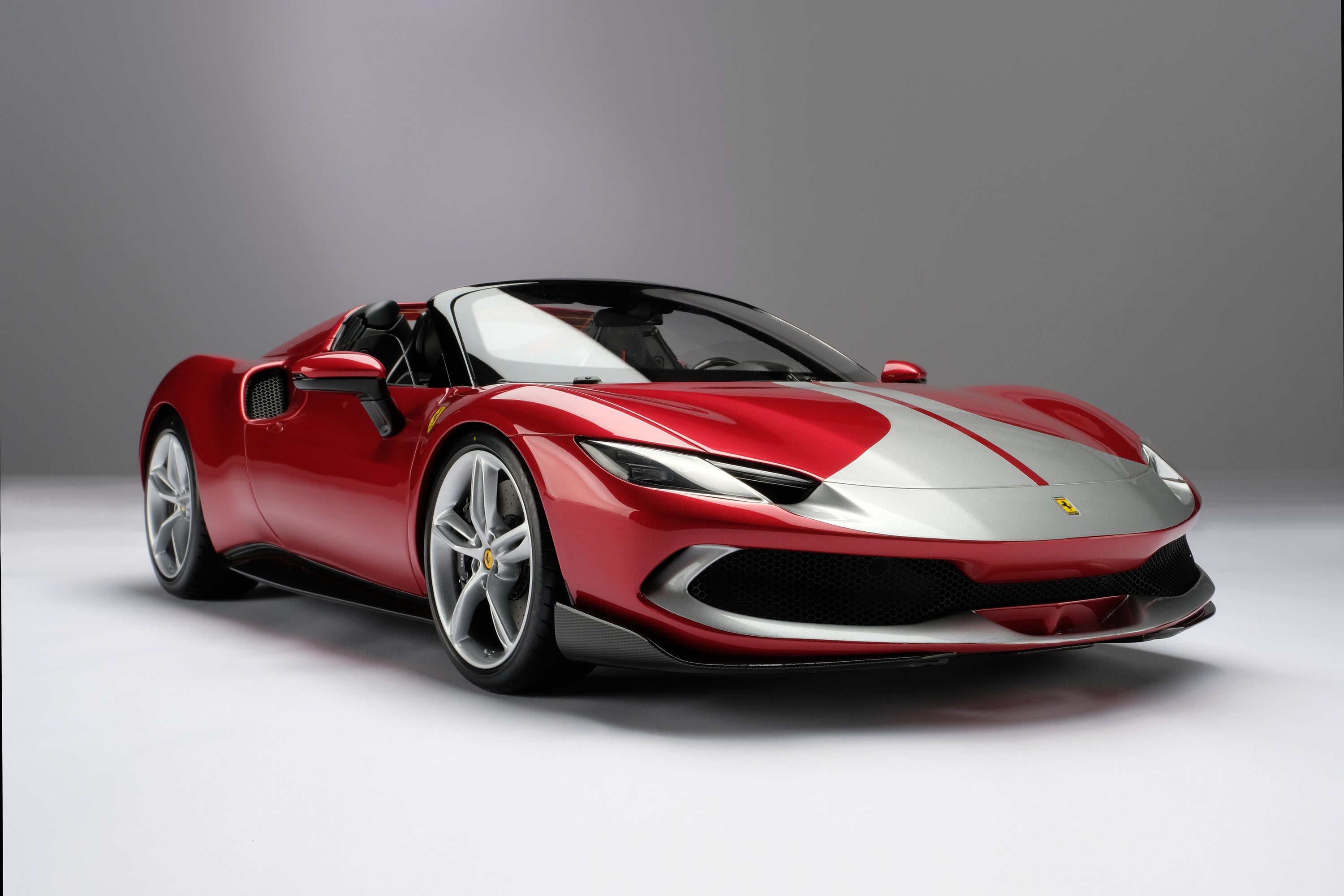 Ferrari 296 GTS (2021)