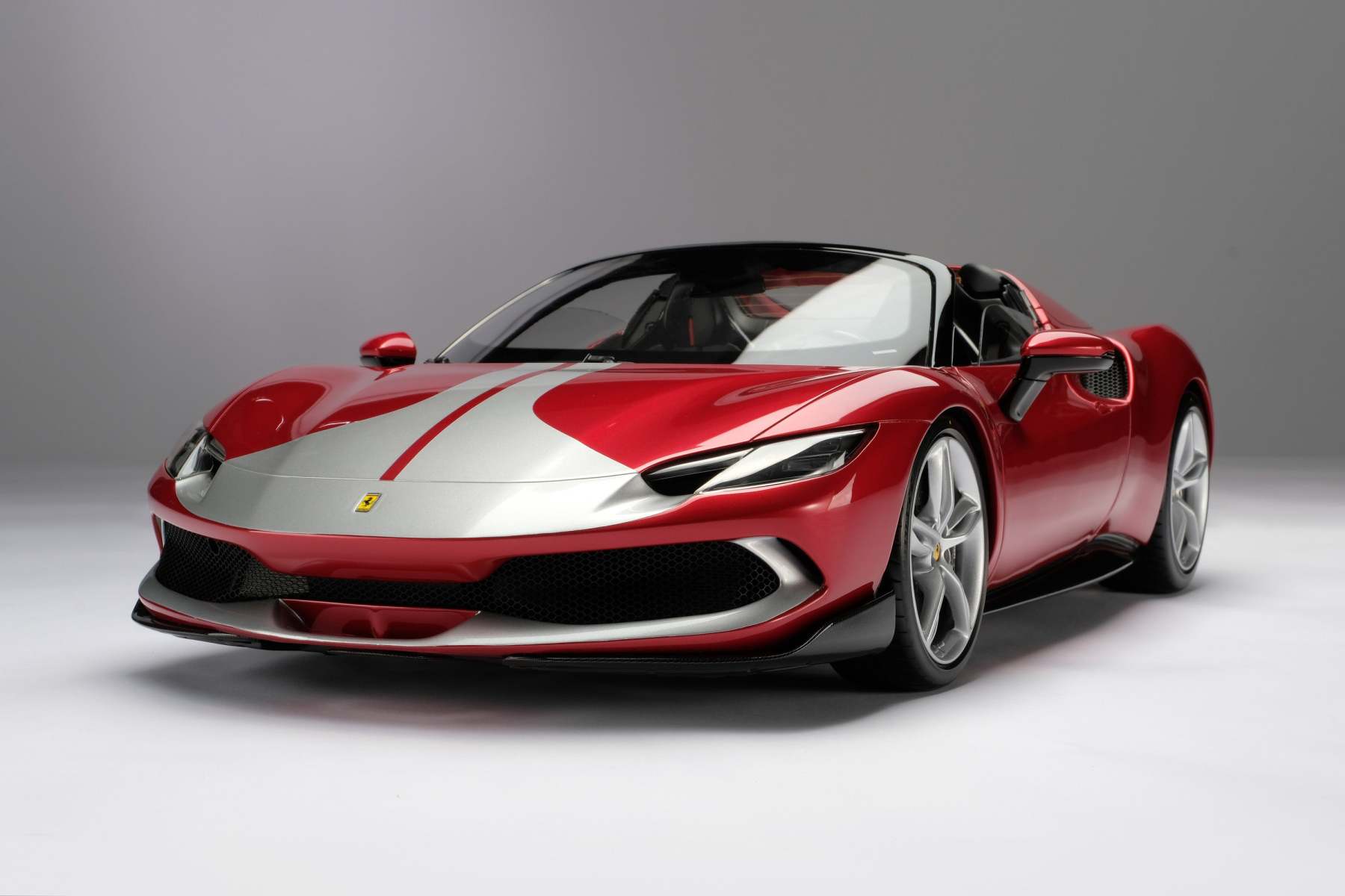 Ferrari 296 GTS (2021)