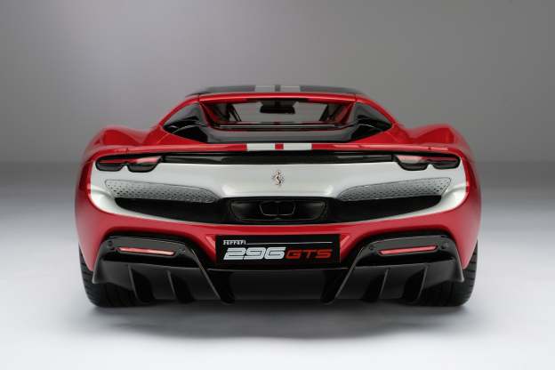 Ferrari 296 GTS (2021)