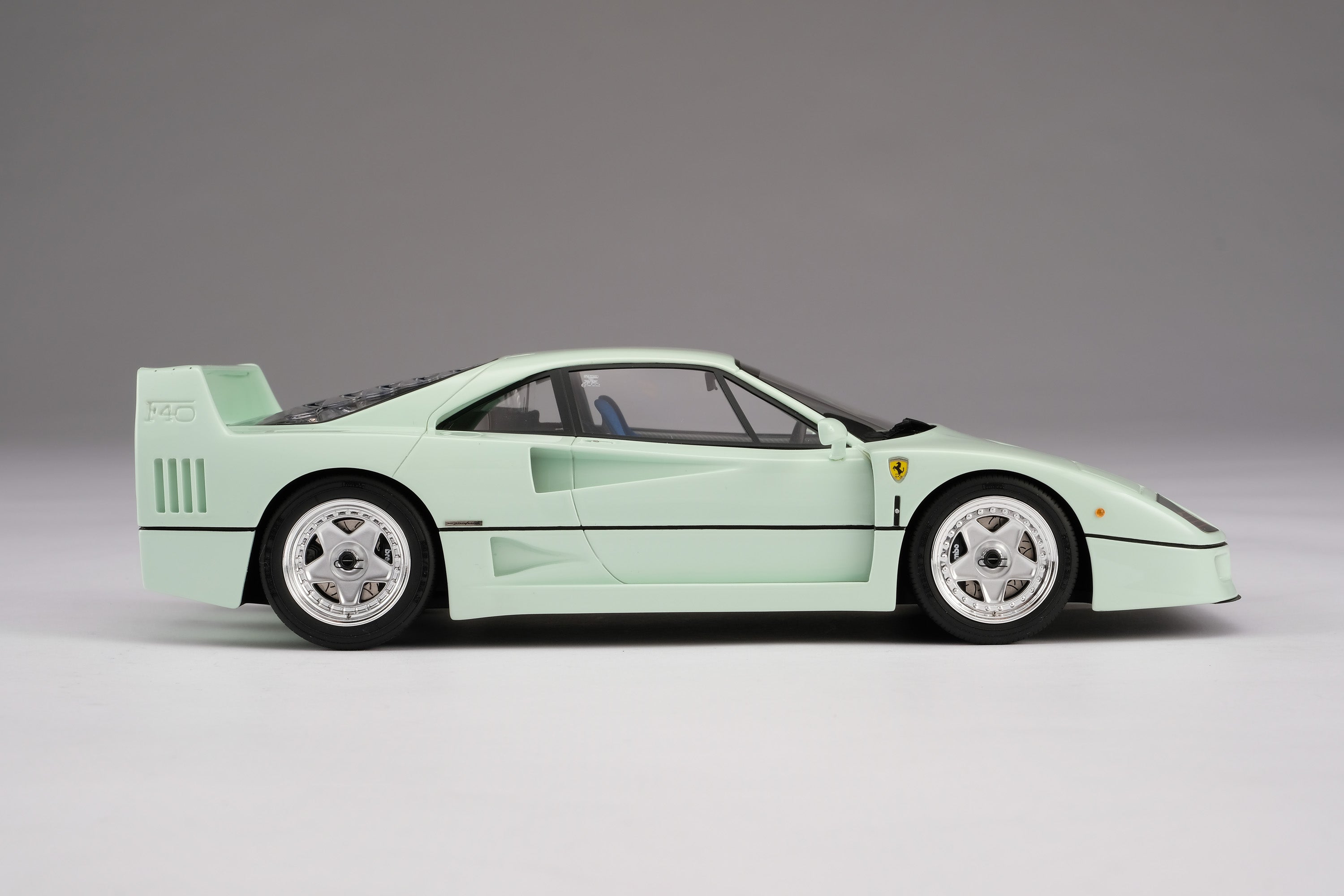 Ferrari F40 - Verde Pallido