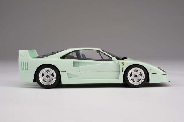 Ferrari F40 - Verde Pallido