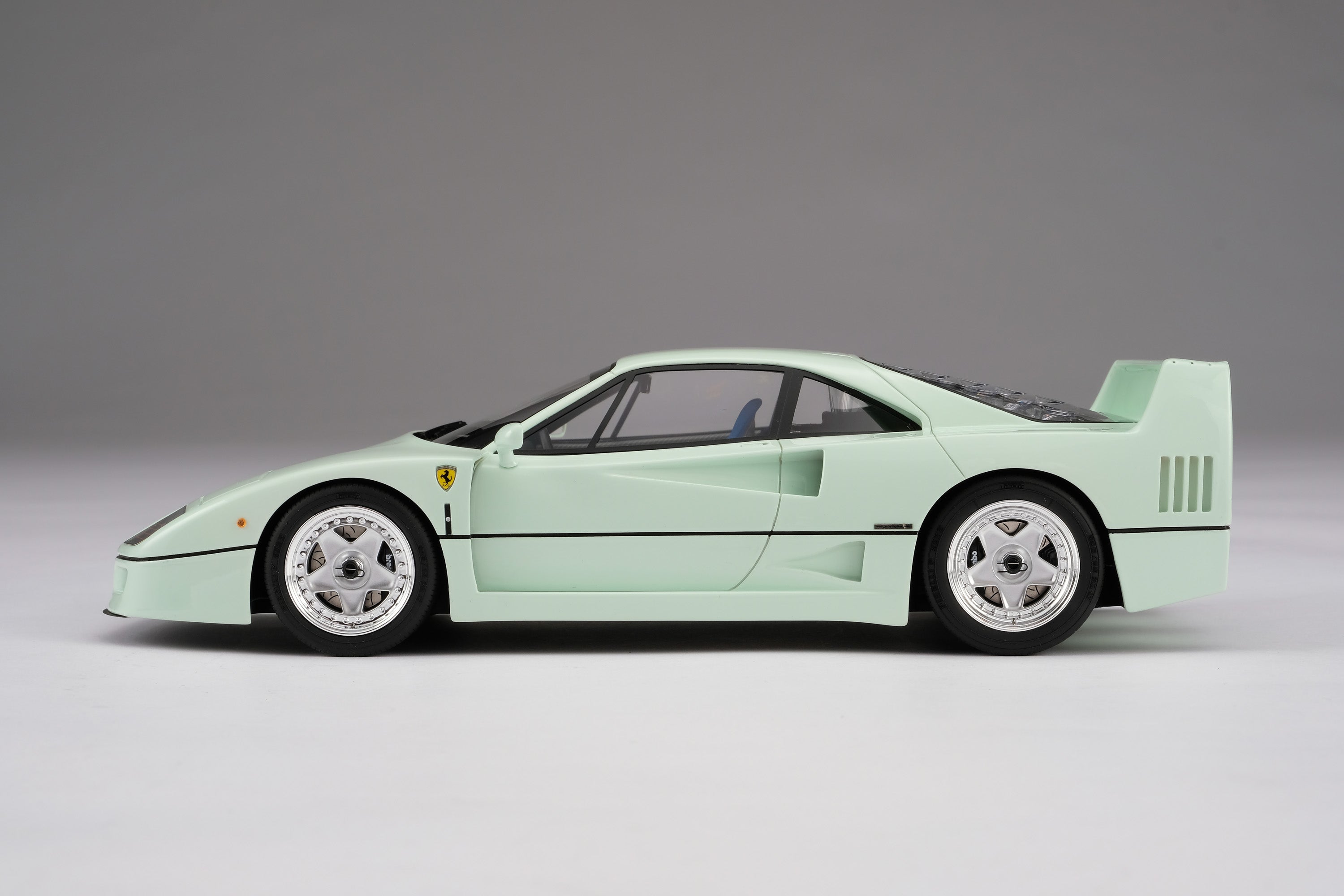 Ferrari F40 - Verde Pallido