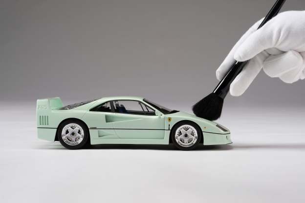 Ferrari F40 - Verde Pallido