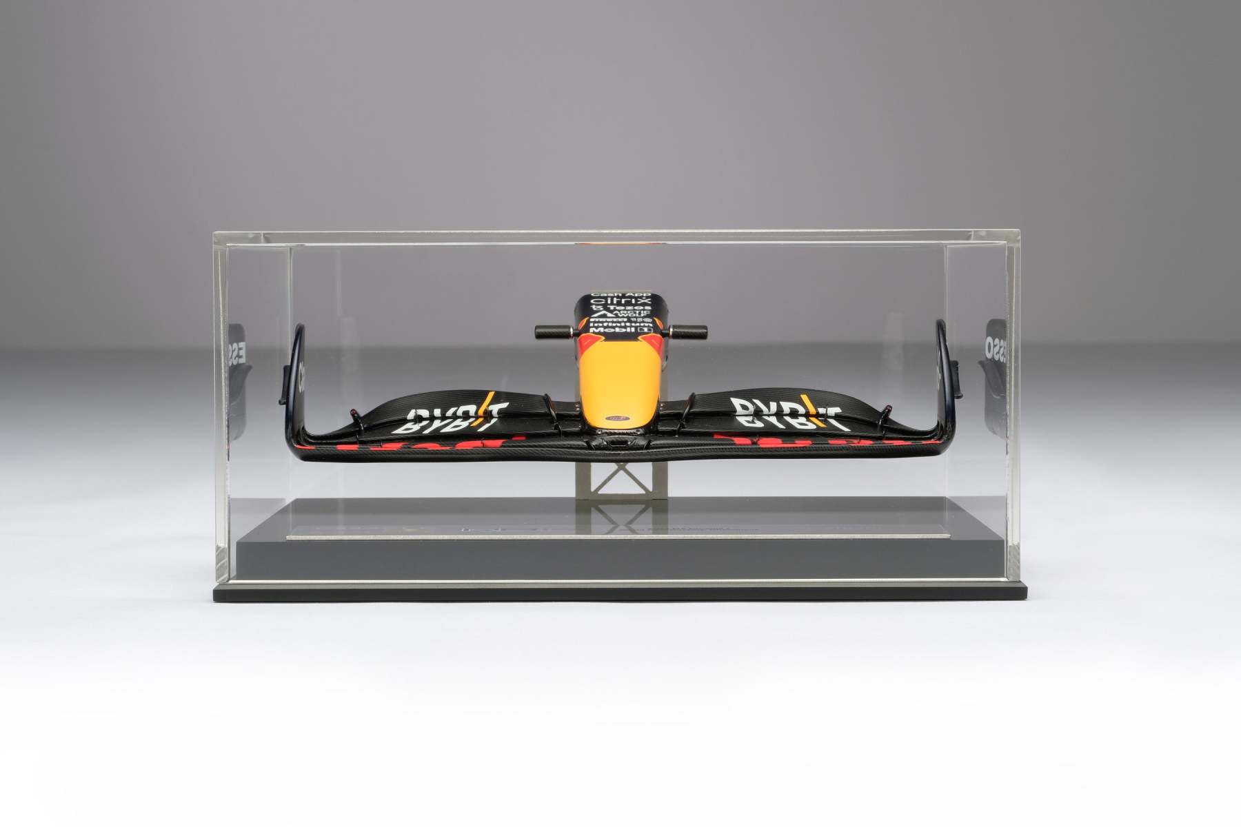 Oracle Red Bull Racing RB18 Nosecone