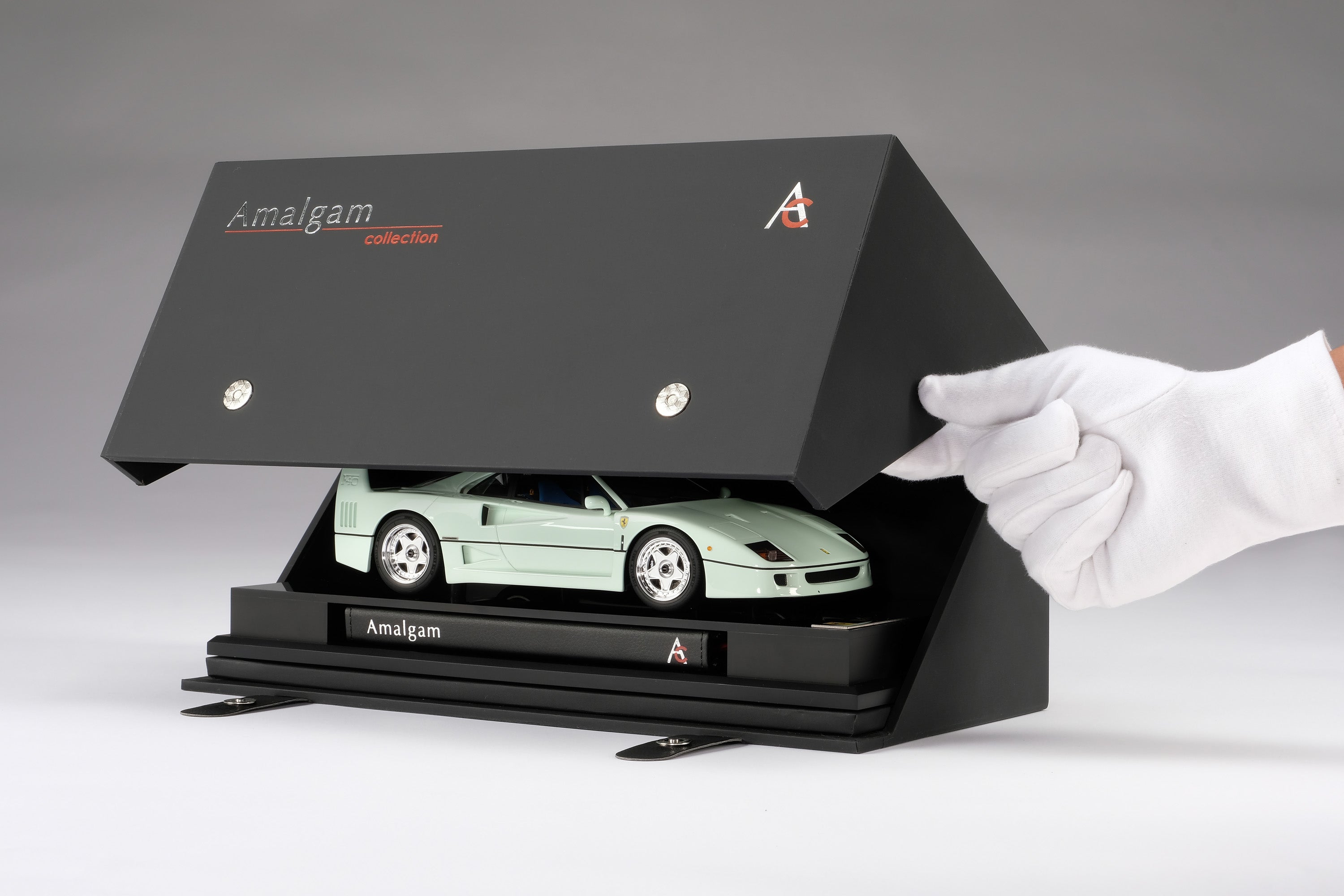 Ferrari F40 - Verde Pallido